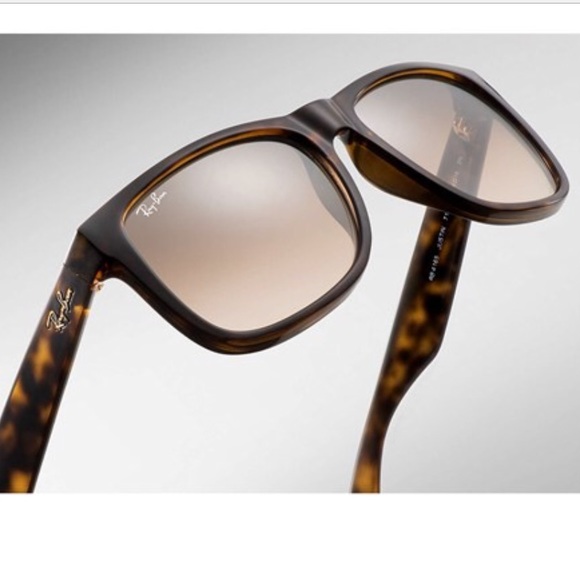 NEW, AUTHENTIC RayBan 4165 Justin Mirrored - Picture 3 of 8